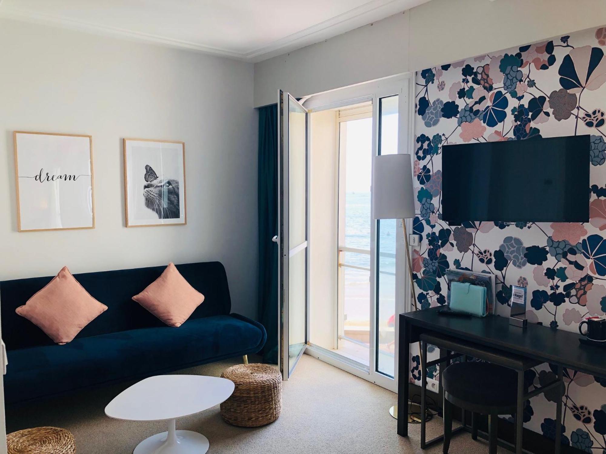 Hotel&Spa Les Roches Noires Les Sables-dʼOlonne Exterior foto